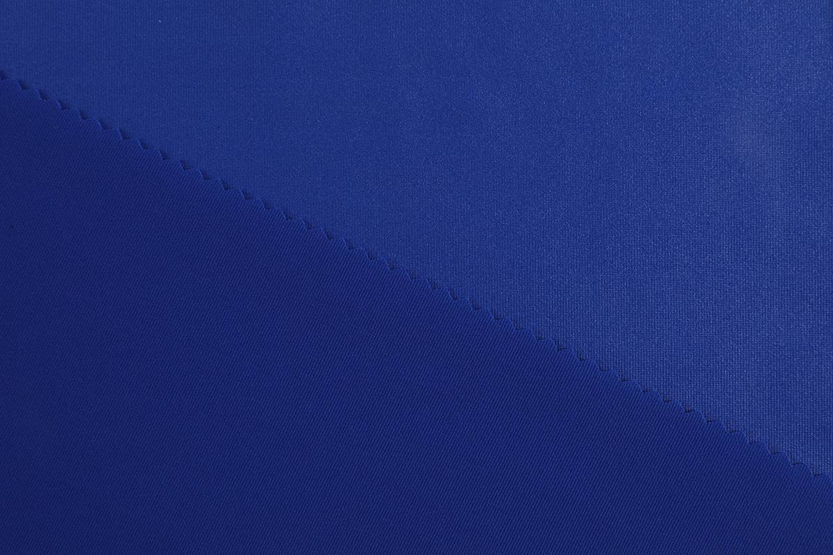 緯編滌亞光壓光 88%滌綸+12%氨綸